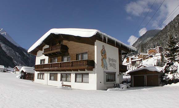 Berghaus Maria Pension Zimmer Pettneu St Anton am Arlberg